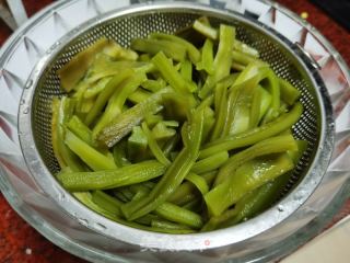 凉拌贡菜的做法步调：5