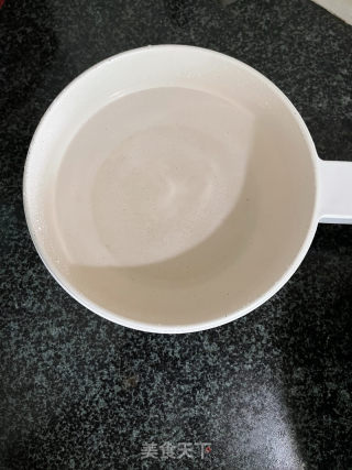 西米露奶茶的做法步调：4
