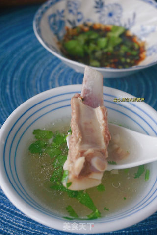 浑炖羊肉汤—三减三没有减的做法步调：6