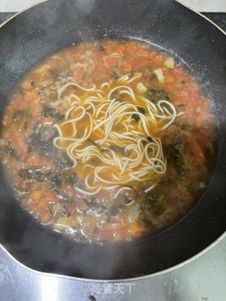 番茄酸菜牛肉里的做法步调：19