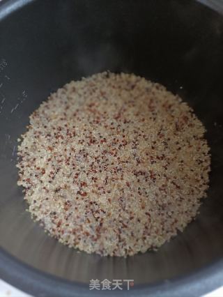 陈虾藜麦花环饭团的做法步调：9