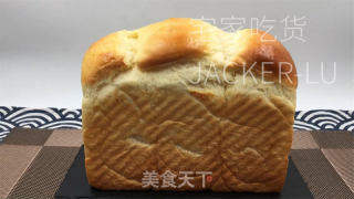 浓奶油吐司，无黄油版本，量天轻巧又韧性推丝，披发着浓重奶喷鼻。的做法步调：20