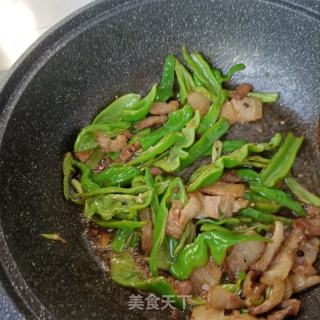 螺丝椒炒笋干的做法步调：15