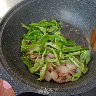 螺丝椒炒笋干的做法步调：13