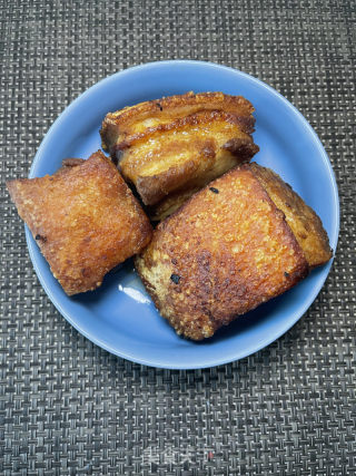 酸菜五花肉的做法步调：2