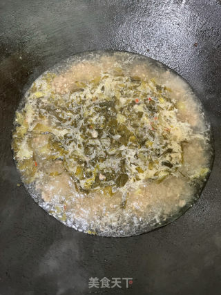 酸菜肉沫汤里的做法步调：10