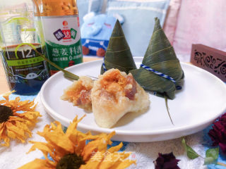 咸蛋黄肉粽的做法步调：7