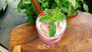 水龙果冰饮的做法步调：7