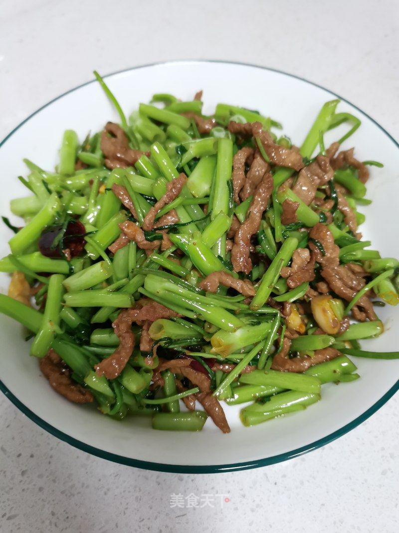 肉丝炒空心菜梗的做法