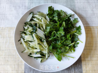 凉拌粉丝的做法步调：4