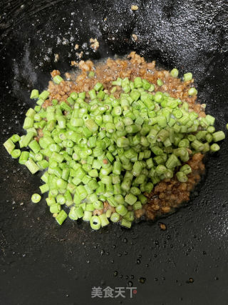 肉沫豆角拌里的做法步调：9