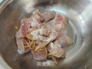 番茄巴鲨鱼的做法步调：4