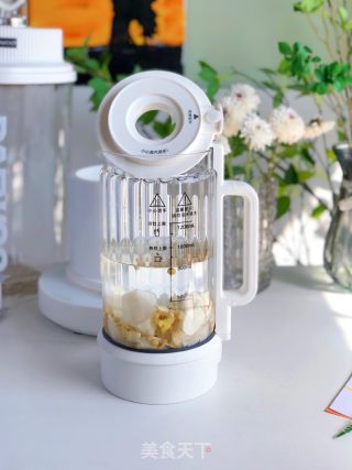 山药雪梨百开豆乳的做法步调：2