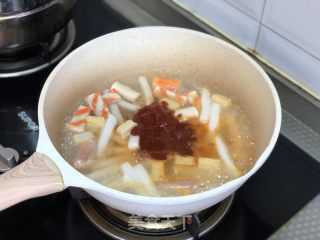 韩式辣炒年糕的做法步调：5