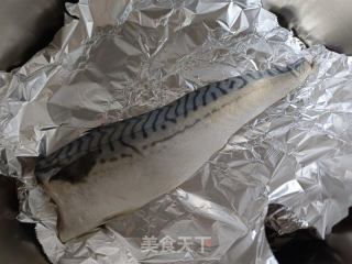 醪糟青花鱼的做法步调：2