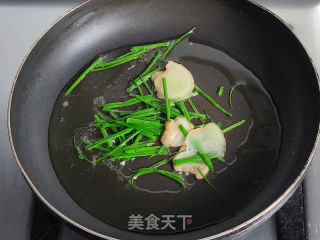 板栗糯米鸡胸卷的做法步调：3