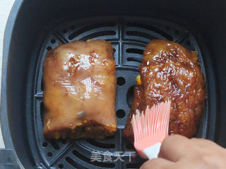 板栗糯米鸡胸卷的做法步调：9