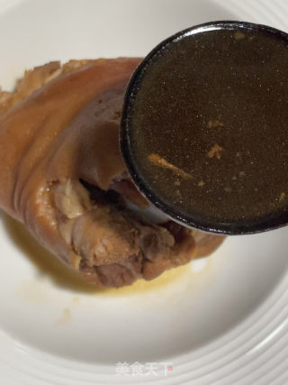 白烧肘子的做法步调：12