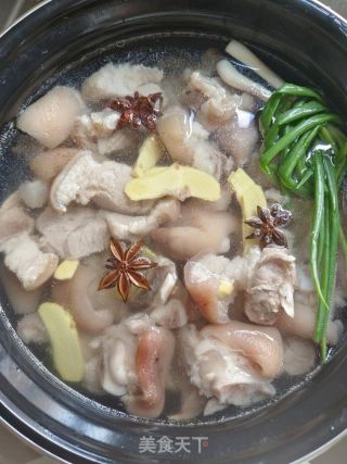 拌猪蹄的做法步调：5