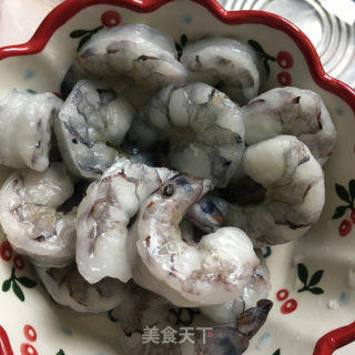 玉米虾仁沙推的做法步调：2