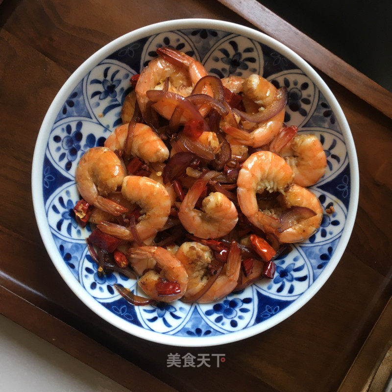 喷鼻辣虾尾的做法