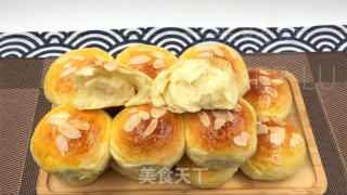 浓奶油小餐包，又喷鼻又硬又推丝，咬一心奶喷鼻实足！的做法步调：16