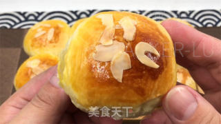 浓奶油小餐包，又喷鼻又硬又推丝，咬一心奶喷鼻实足！的做法步调：18
