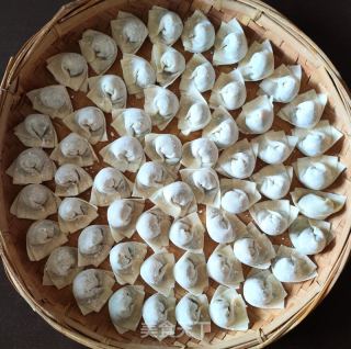 陈肉海米小馄饨的做法步调：9