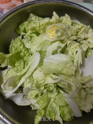 虾仁利剑菜豆腐汤的做法步调：1