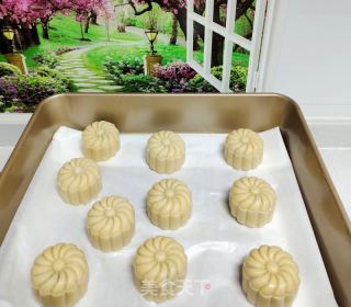 豆沙月饼的做法步调：6
