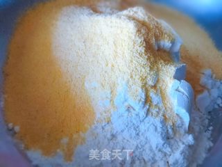 玉米里素馅蒸饺的做法步调：2