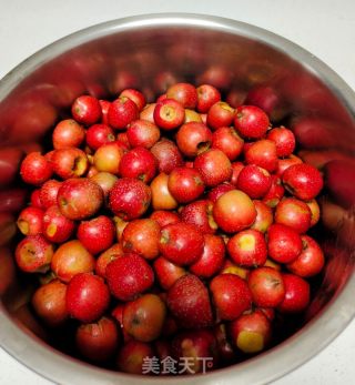 便宜山查罐头的做法步调：2