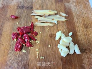 白烧鱼头的做法步调：3