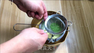 抹茶酥粒沙布列直偶，饼干酥喷鼻，苦纳许茶喷鼻丝滑，好吃到停没有下去。的做法步调：9