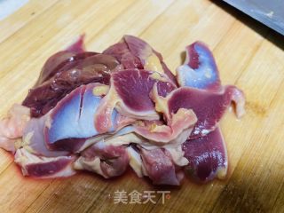 泡椒鸡丁的做法步调：6