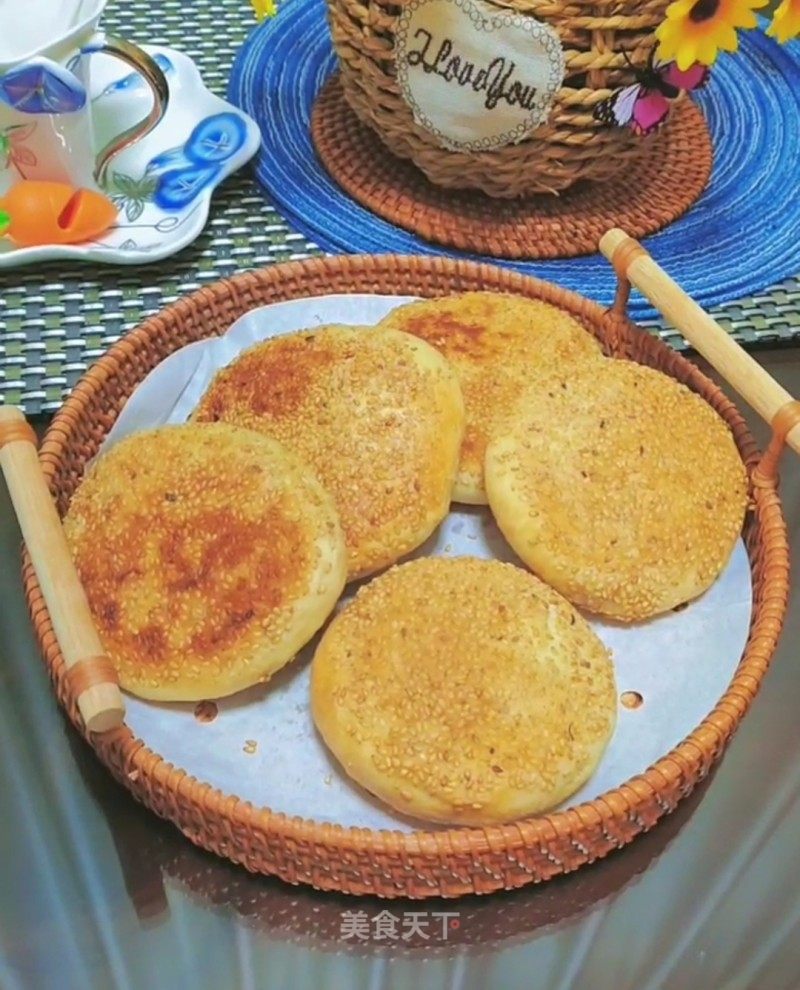 椒盐芝麻小饼的做法
