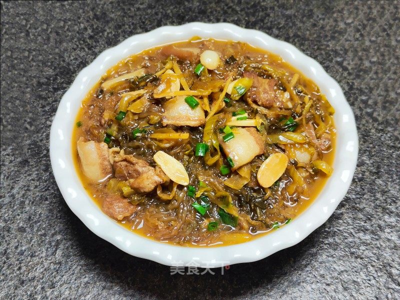 五花肉酸菜炖粉条的做法