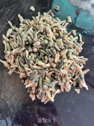 干豆角扣肉的做法步调：4