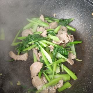 菜芯炒羊里脊的做法步调：16