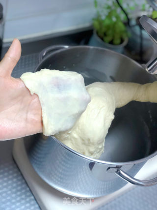 牛奶餐包的做法步调：5