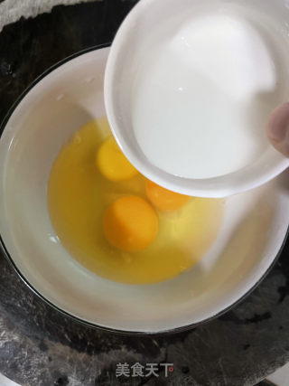 培根滑蛋的做法步调：4