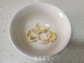 丑耳百开梨羹的做法步调：4