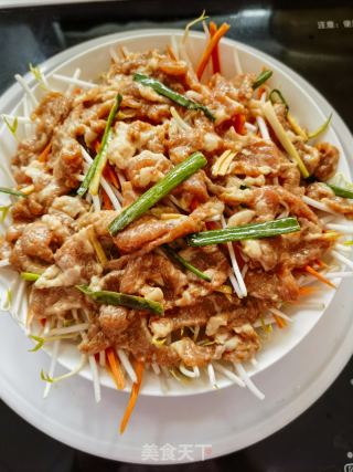 绿芽菜蒸滑肉片的做法步调：8
