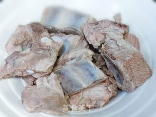 酱喷鼻排骨的做法步调：2