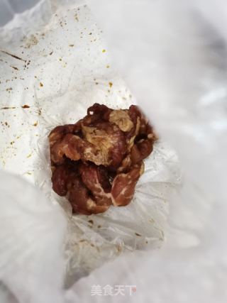 番茄鸡蛋肥肉里的做法步调：2