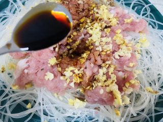 肉沫蒸粉丝的做法步调：7