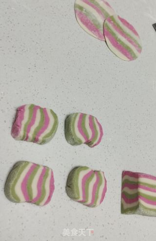 坐冬吃饺子的做法步调：3
