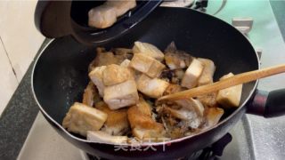 鲈鱼豆腐煲的做法步调：10