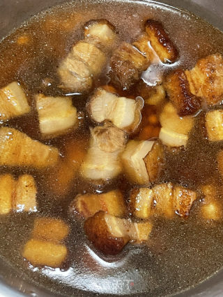 五花肉烧黄豆的做法步调：11