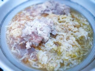 猪骨烩酸菜的做法步调：8
